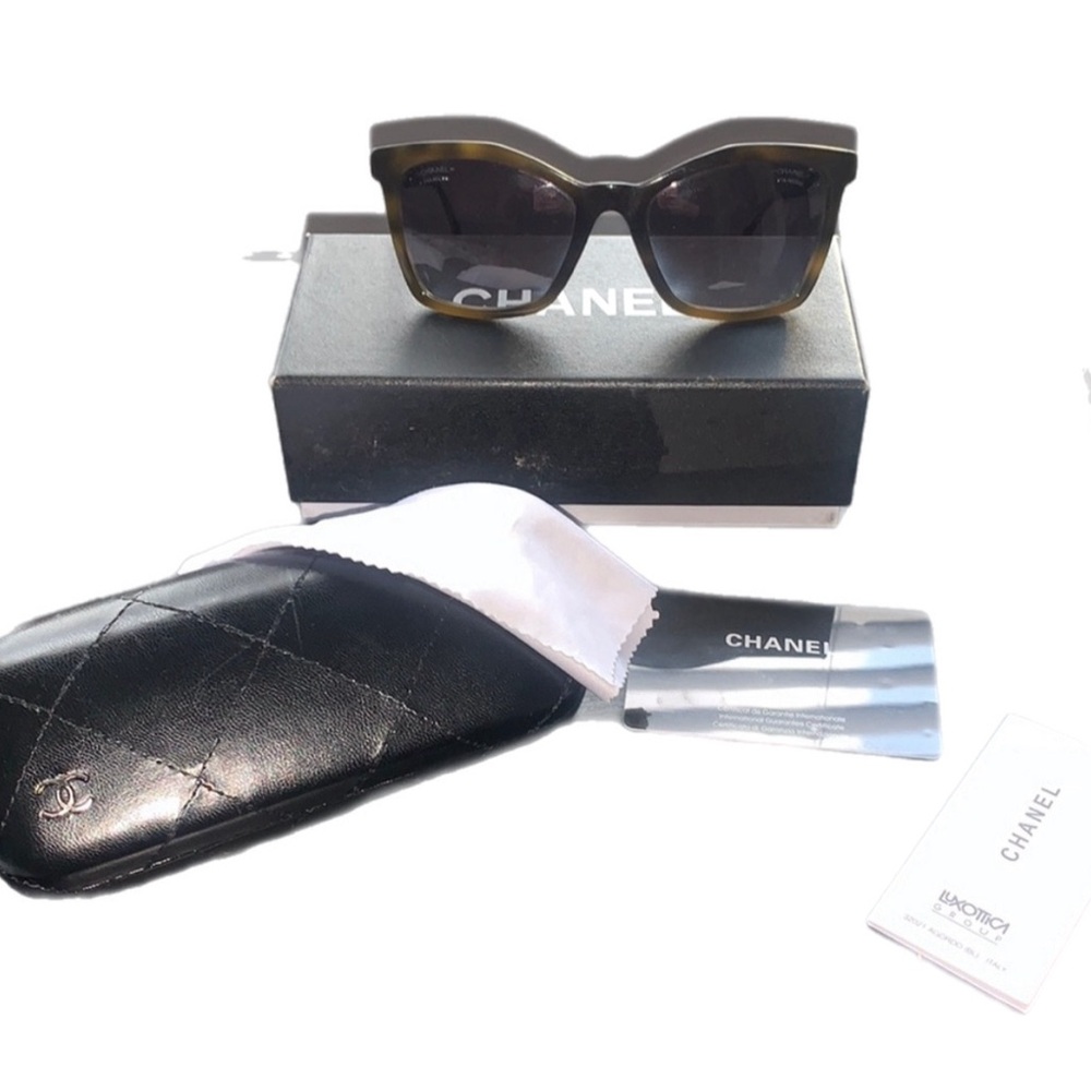 Authentic Chanel Sunglasses 🕶️